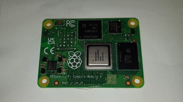 CM4002008 Raspberry Pi Excess from iBuyXS